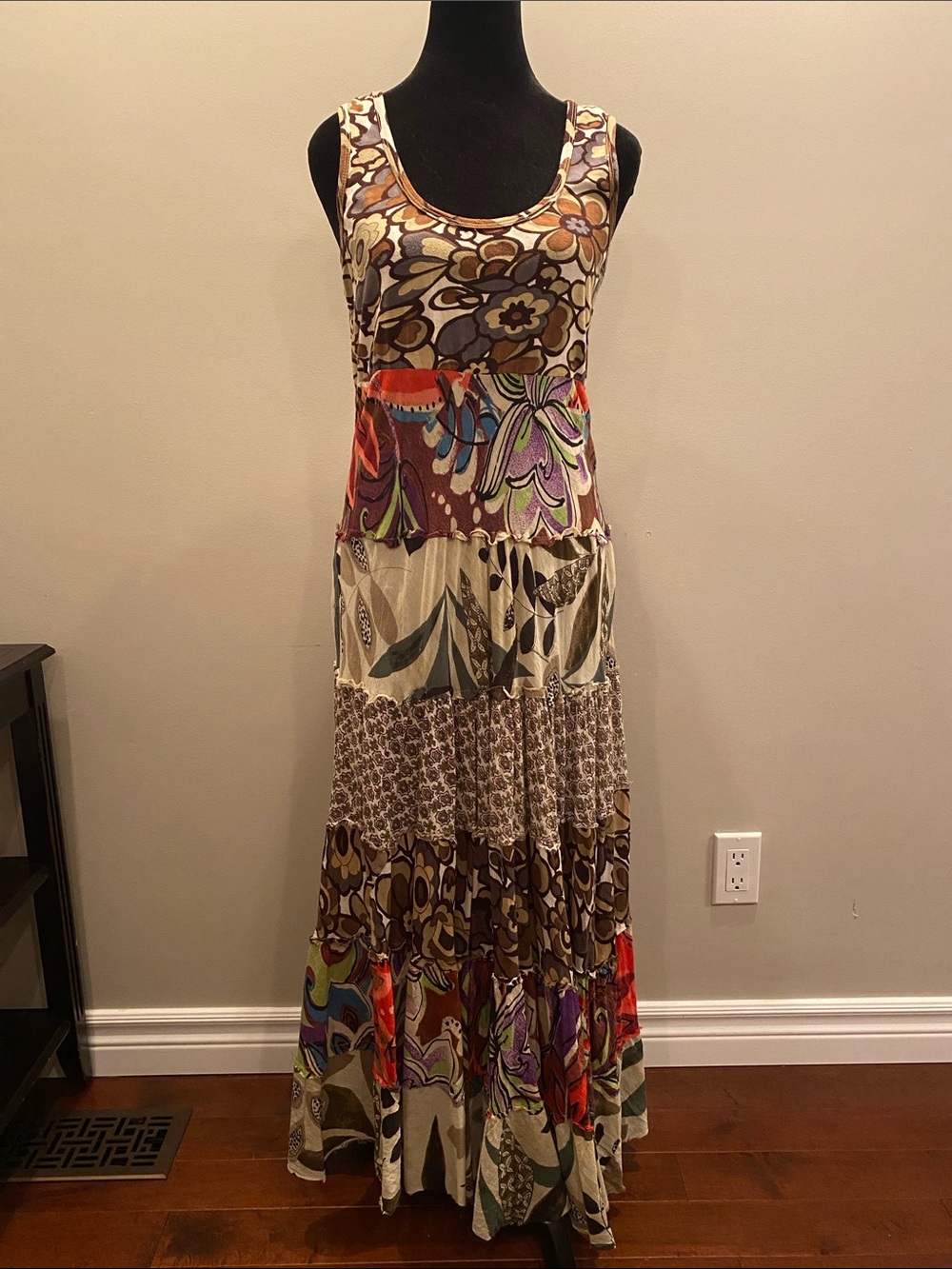 Sleeveless Floral Patchwork Maxi Dress in Brown and Cream